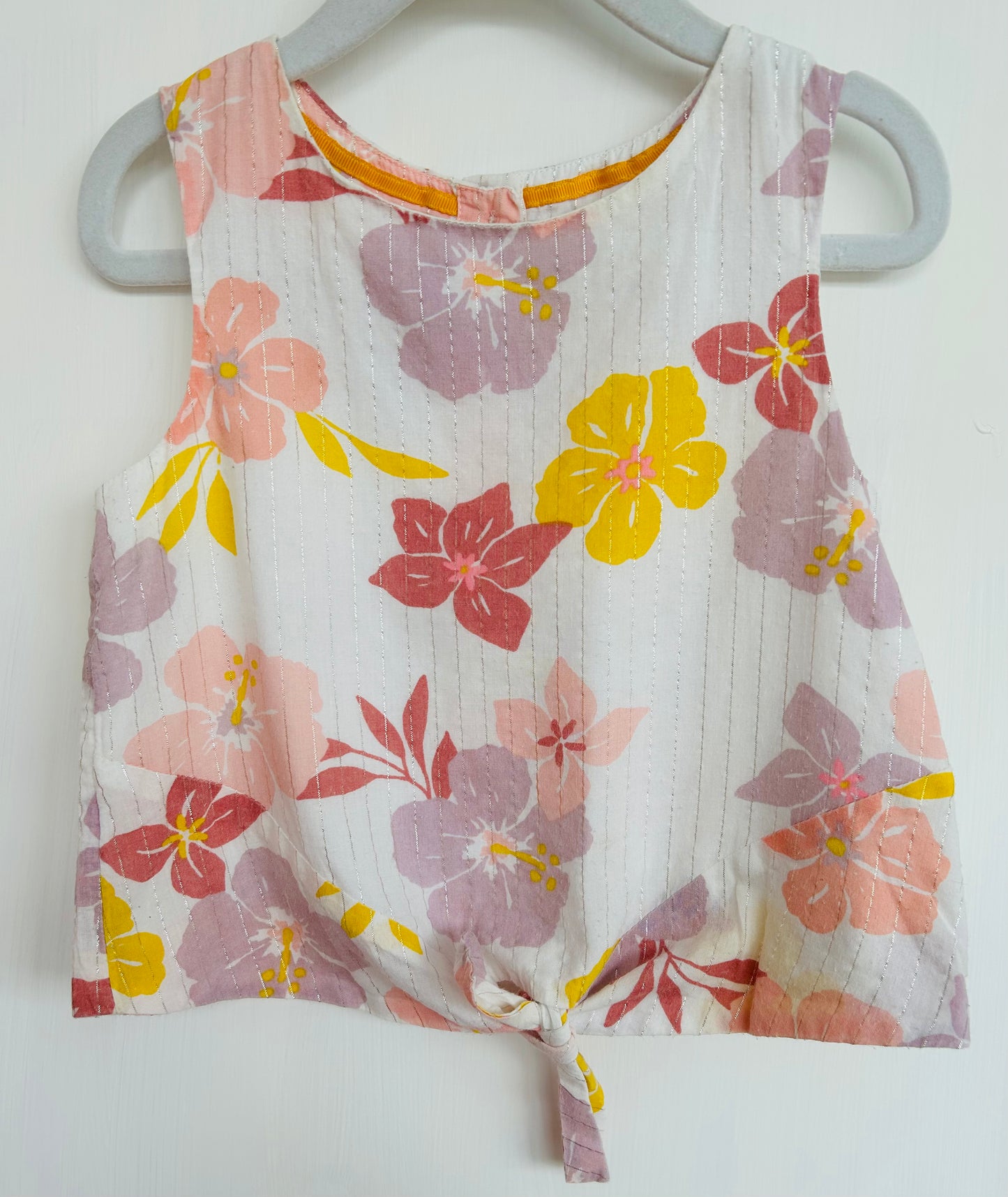 M & S floral top 4-5yrs